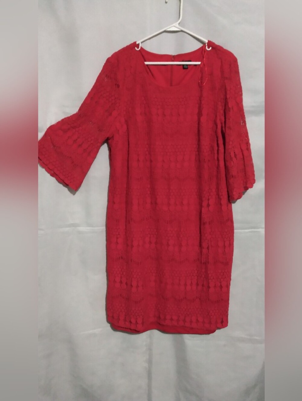 ♥️3/$15 Red Lace Shift Dress - Women